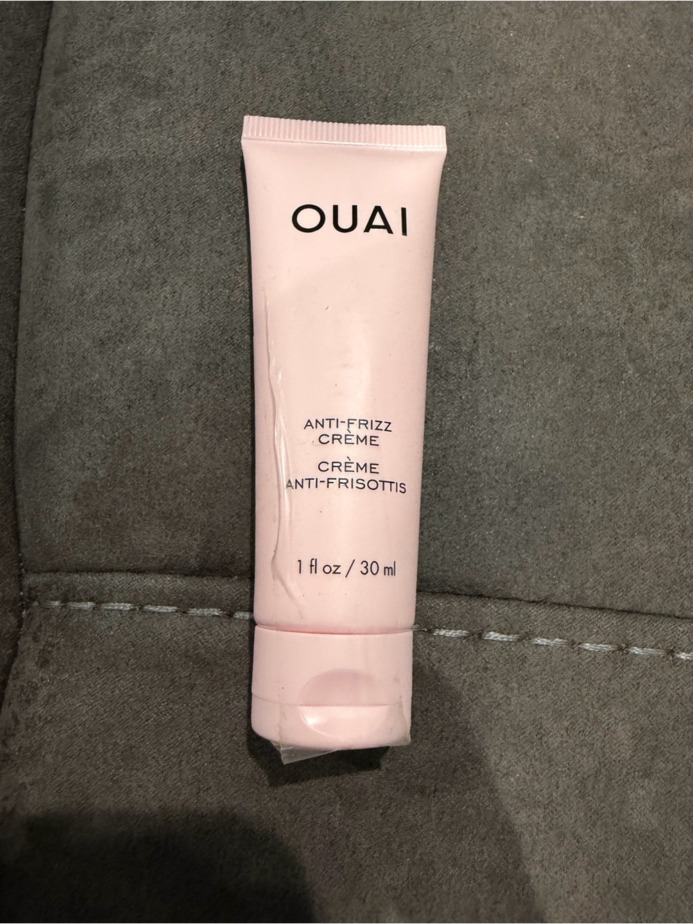 OUAI Anti-Frizz  - Light Pink Travel Size